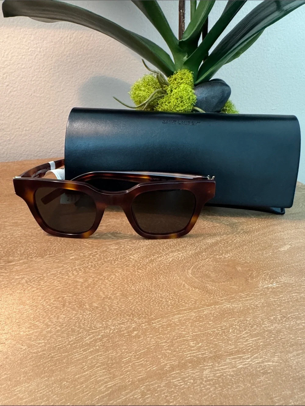 NWT Women’s Saint Laurent Havana Tortoise Sunglasses